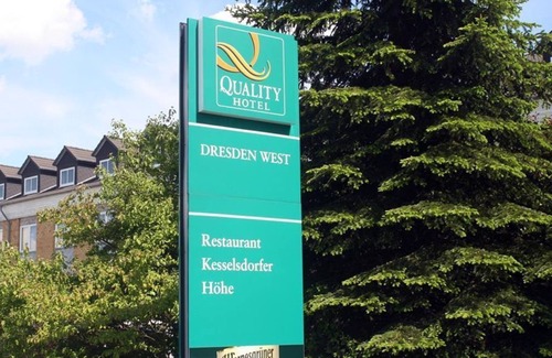 Kesselsdorf House | Single room queen-size, shower or bath, WC - Quick Hotel Dresden West