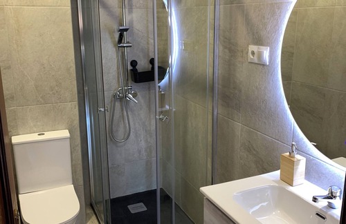 Getafe Apartment | Single room with fan and quiet