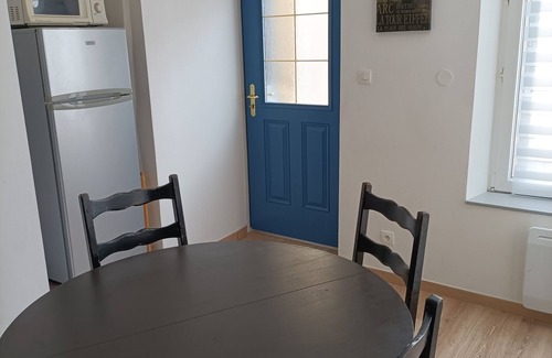 Verdun Apartment | single-storey heart of Verdun
