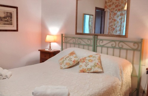 Grotte di Castro Other | Single-storey apartment with pool view and private patio