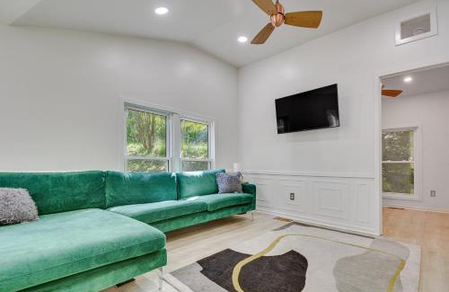 Semora House | Single-Story Cabin on Hyco Lake Swim and Unwind!