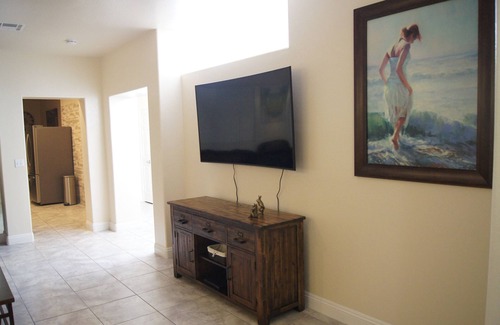 Silverado Ranch House | Single Story House . No stairs to walk. Grate and convenient location.