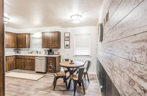 Sioux Falls House | Sioux Falls Getaway -