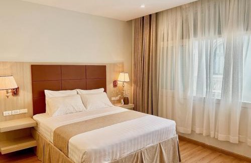 Duong To Hotel | Sir Albert Beach Hotel