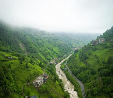 Cayirduzu Hotel | Sisorti bungalow otel