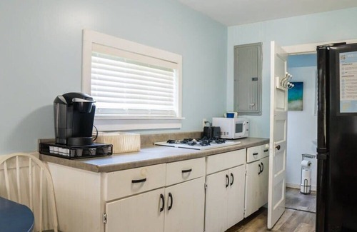 Sister Lakes Cabin | Sister Lake Cottages - Unit 4