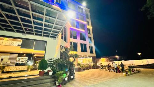 Chapra Hotel | Sitavitka Hotels and Resorts