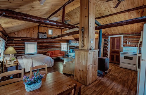 Whitestone Cabin | Site #60 | Log Cabin