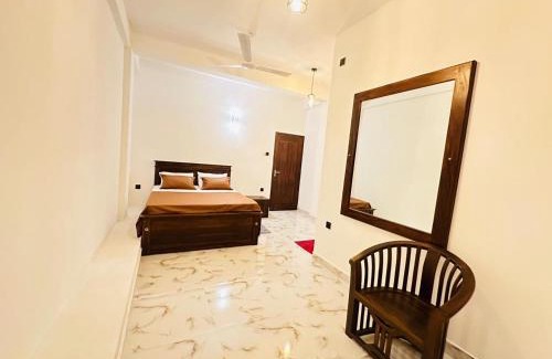Harispattuwa Hotel | Sithumini Inn