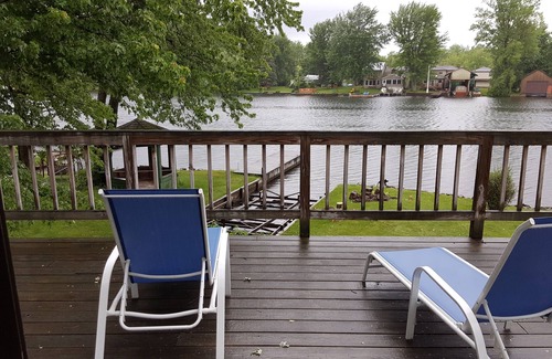 Town of Hastings House | Sits on edge of Oneida River, great swimming an fishing in river and Oneida lake