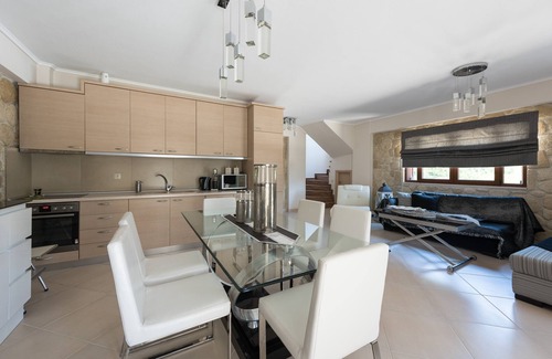 Siviri Villa | Siviri Villa J&B by Luxlikehome