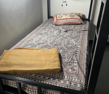 Kolhapur Apartment | Siya dormitory