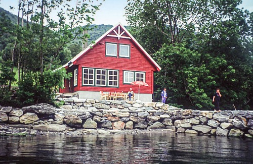 Vindafjord House | Sjøidyll