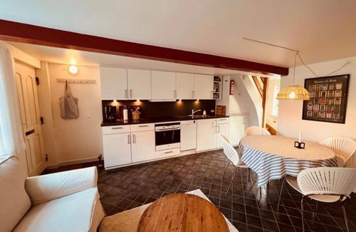 Marstal House | Skønt Skipperhus midt i Marstal.