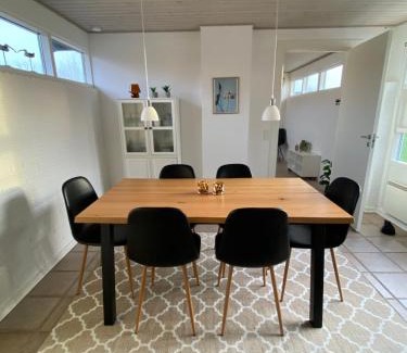 Skovmose House | Skønt sommerhus nær dejlig strand og natur i Skovby på Sydals