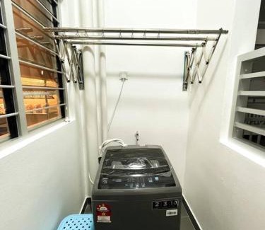 Kampung Kayu Ara Apartment | SK Homestay Seremban 2