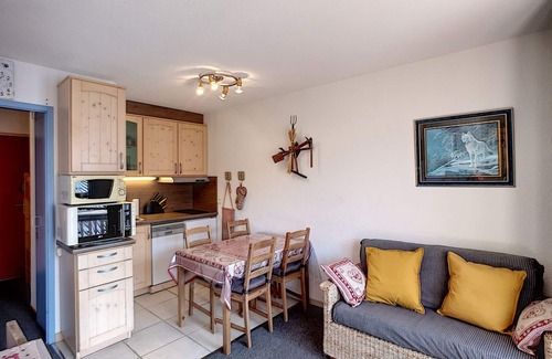 Les Bruyeres Apartment | Ski-in 2R+mountain corner 4 ppl - Parking - Bruyères