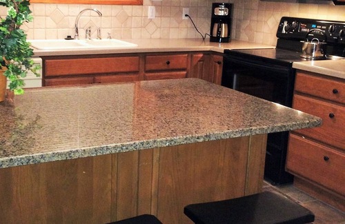 North Park City Condo | SKI IN/SKI OUT Deluxe Slopeside Condo