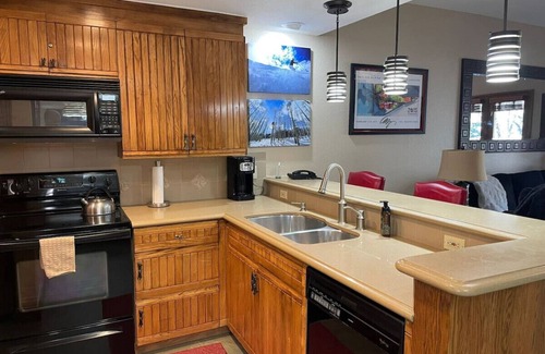 Beaver Creek Condo | Ski In Ski Out In The Heart Of Beaver Creek
