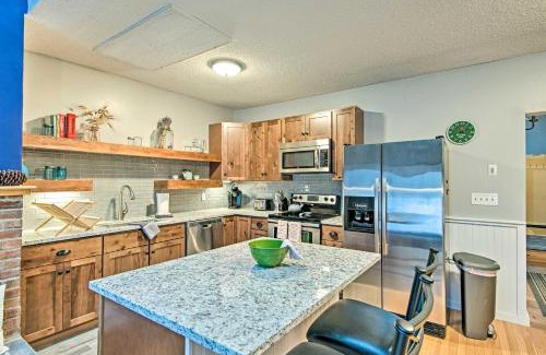 Plymouth Apartment | Ski-InandSki-Out Tenney Mountain Condo with Fireplace!