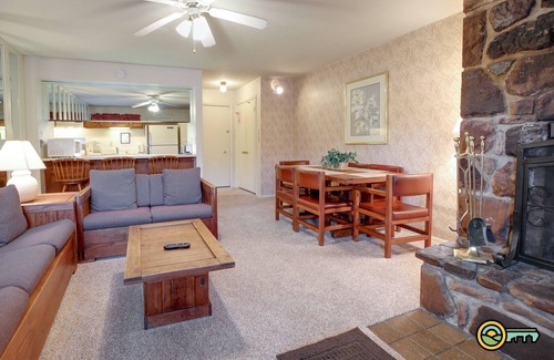 Mount Jackson Condo | Ski/MTB/Golf Condo (#116) - Slope side | Mountain & golf course views | Walk-in access!
