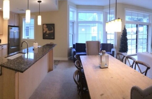 Warren Condo | Ski On-Ski Off on the Sugarbush Property-Next to Claybrook