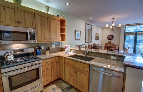 Keystone Hotel | Ski Tip Ranch 8712