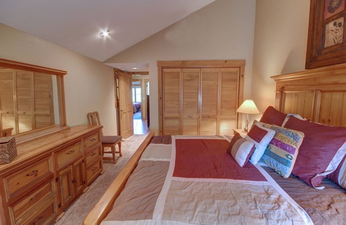 Keystone Hotel | Ski Tip Ranch 8712