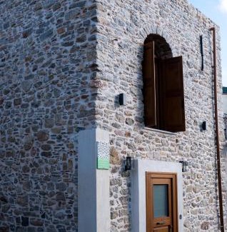 Pyrgi Apartment | SKINOS rooms and apartment