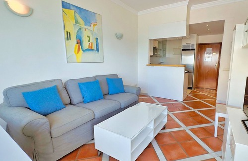 Marbella Seafront Promenade Apartment | Skol 536 - Great One Bed Apartment with Wonderful Sea View.