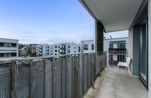 Wola Duchacka Apartment | Skowronia Modern Apartment