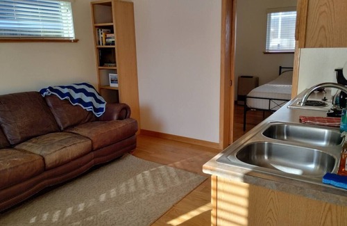 Homer Cabin | Sky Harbor Cabin - Homer Seaplane Base