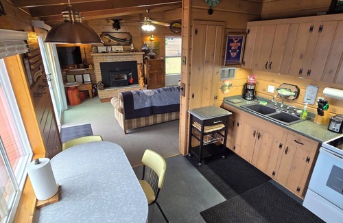 Three Lakes Cottage | Sky Meadows Cottage On Medicine Lake No Hidden Fees Please Read Our Reviews