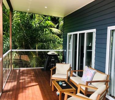 Rocky Point House | Sky: rainforest and ocean views with jacuzzi