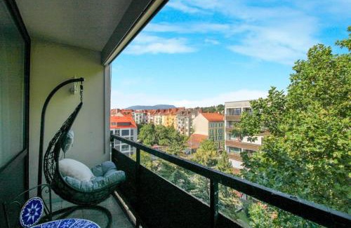 Sankt Leonhard Apartment | SkyblueOasis Apartment in Graz
