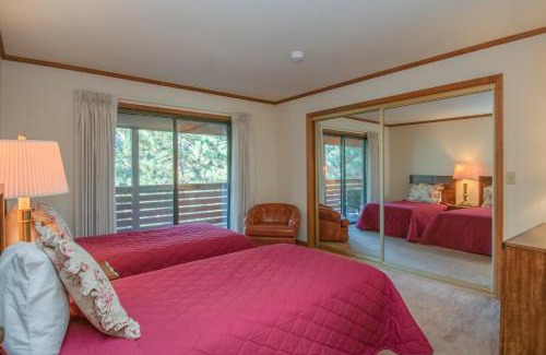 Skyland House | Skyland Retreat - Max nighttime occupancy of 8