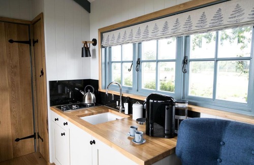 Norton St. Philip Cabin | Skylark Shepherds Hut