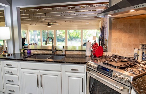 Miller Grove House | Skylight Ranch - Spacious Getaway