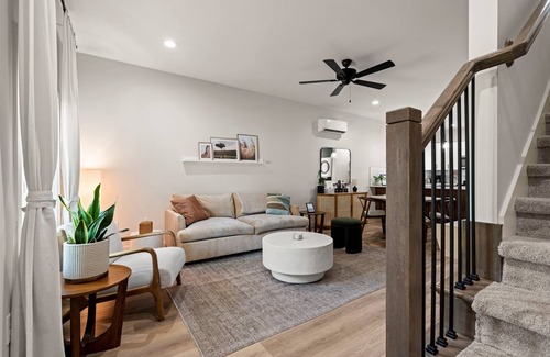 Shawnee Heights House | Skyline | Hot tub | Rooftop Patio | Amazing Views