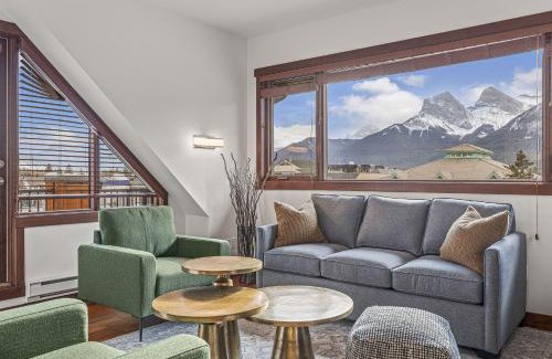 Town Centre Apartment | Skyline Suite Downtown Canmore Stay