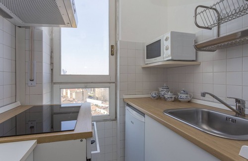 Porta Tenaglia Apartment | Skyline view Biancamano 1 bdr with balcony by Rentopolis