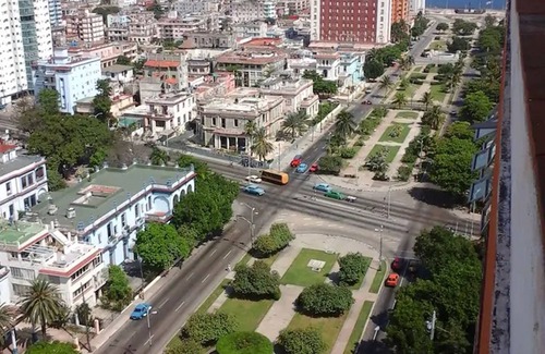 El Vedado Apartment | Skyview Apartment