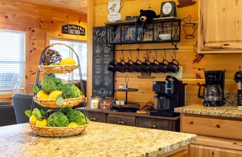 Sevierville Cabin | Skyview Serenity by Ghosal Luxury Lodging