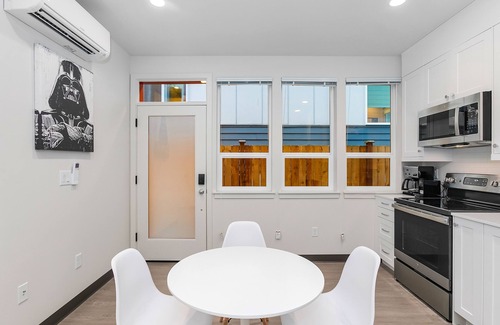 North Queen Anne Apartment | Skywalker Rebel Base
