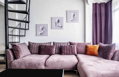 Cihangir Apartment | Sleek Flat with Excellent View in Cihangir