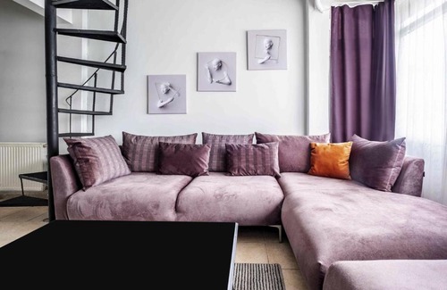 Cihangir Apartment | Sleek Flat with Excellent View in Cihangir