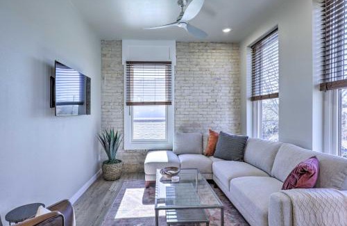 Downtown Apartment | Sleek, Newly Updated Downtown San Marcos Apt!