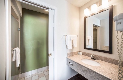 Decatur Hotel | Sleep Inn Decatur I-72