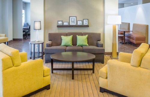 De Funiak Springs Hotel | Sleep Inn & Suites Defuniak Springs - Crestview