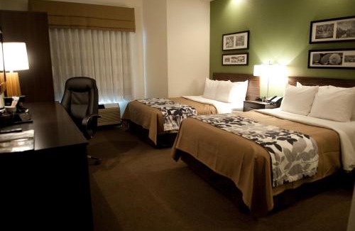 Cheektowaga Hotel | Sleep Inn & Suites Buffalo Airport